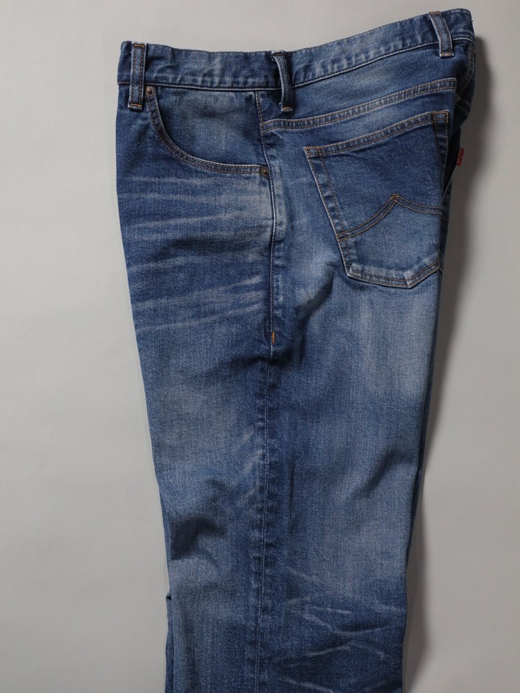 シューカットジーンズ ユーズドカラー