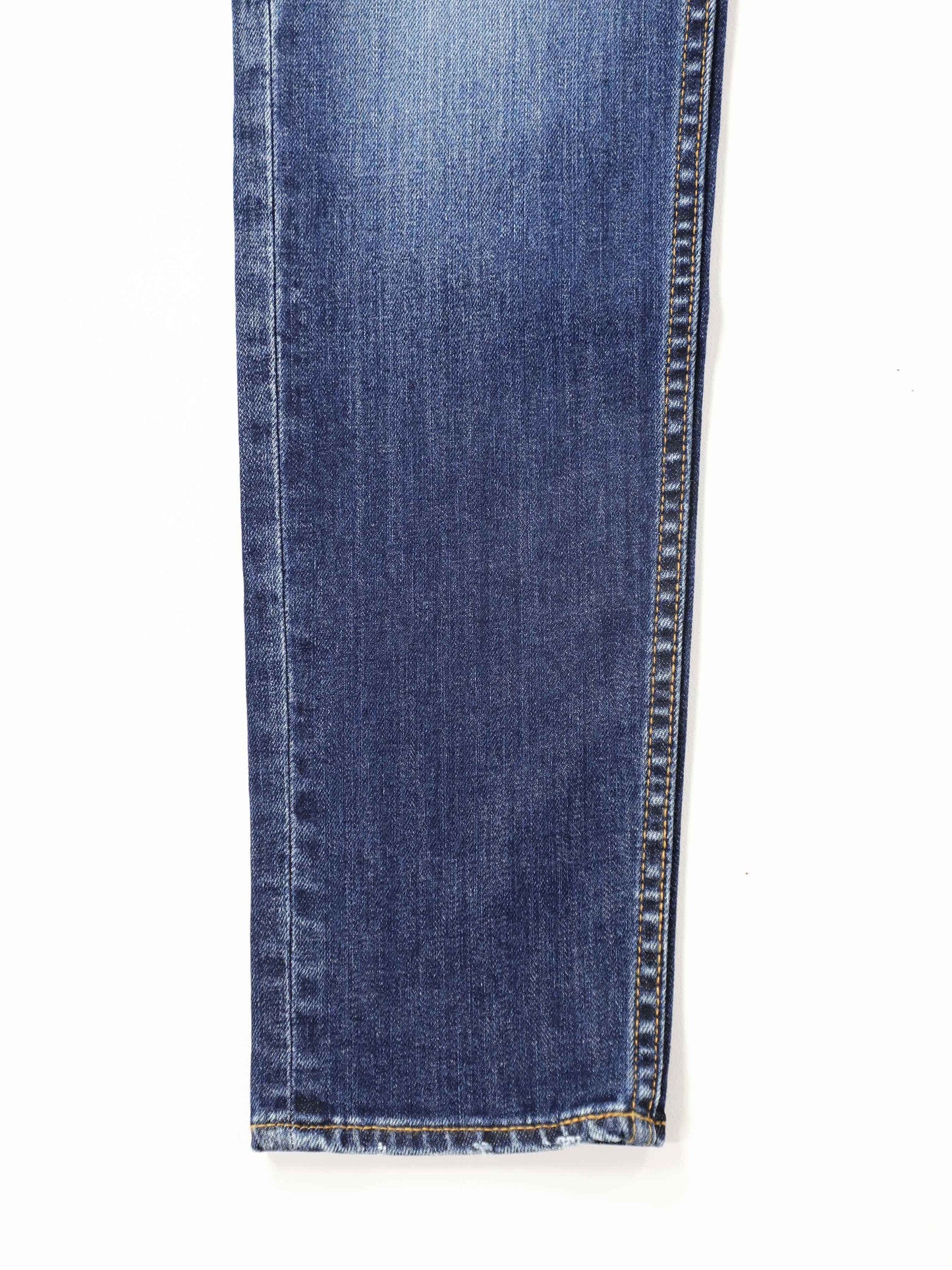 BOBSON | ボブソン | 岡山デニム | ストレッチジーンズ | ジーンズコーデ | カラーバリエーション | ベーシック | リベット | 高品質 | ビンテージ加工 | テーパード