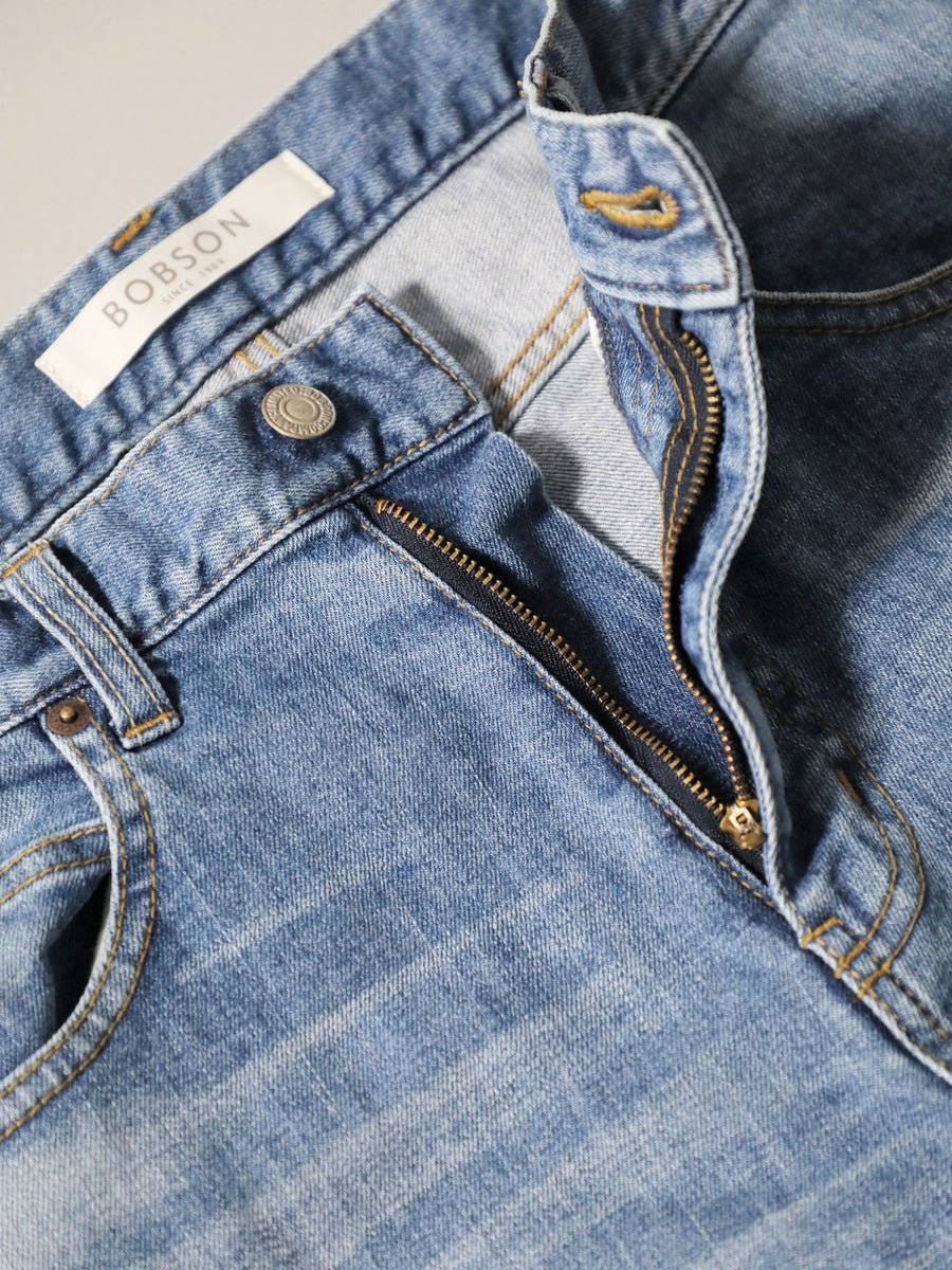 BOBSON | ボブソン | 岡山デニム | クラシック | japanjeans | ワイドフィットテーパード | インディゴ | 622pro | ブリーチカラー