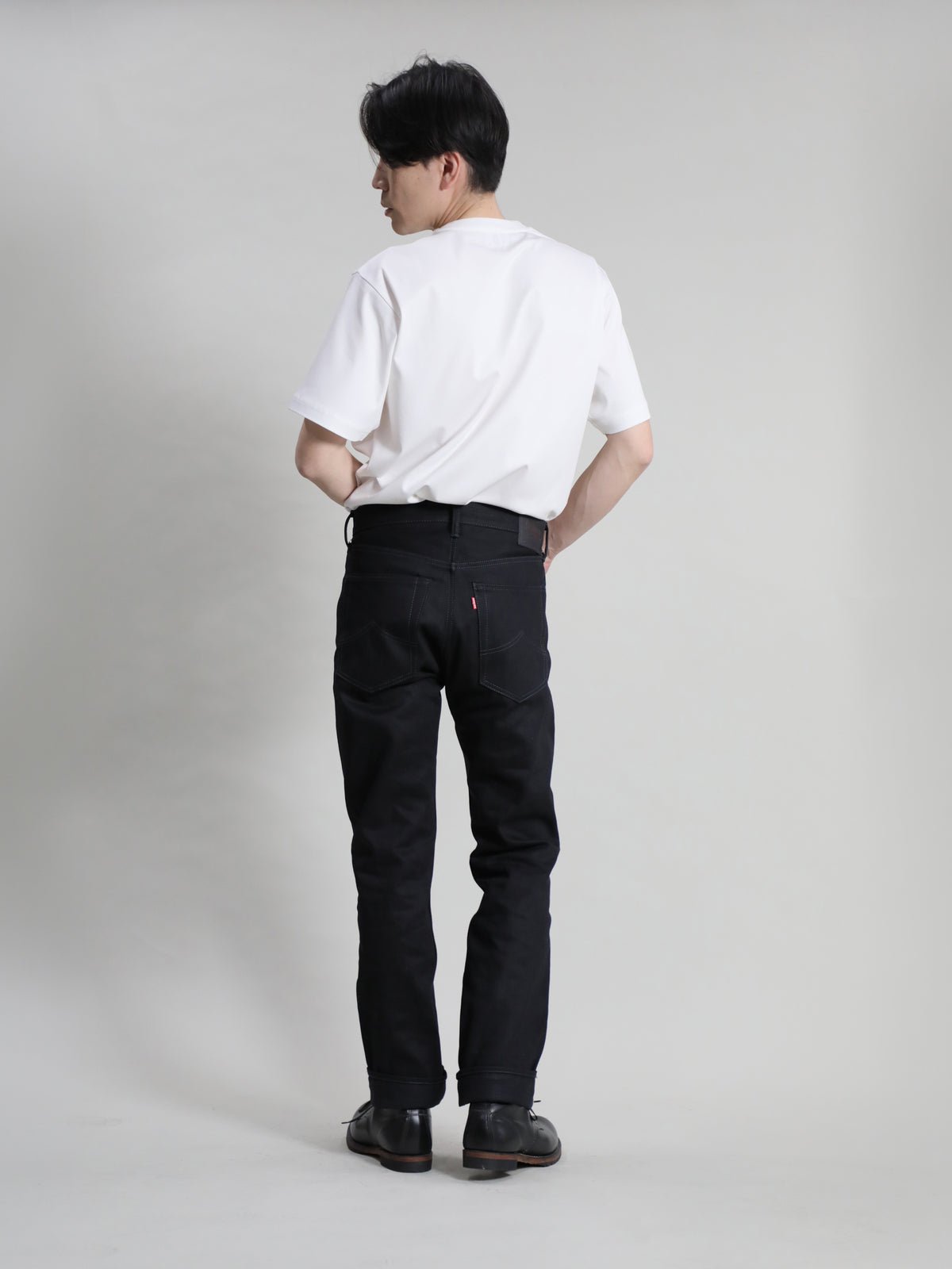 B-1969-XX-J-BK　【岡山産 縦横ブラックブラックセルビッチデニム】 ジーンズ　Straight Black Selvedge Denim
