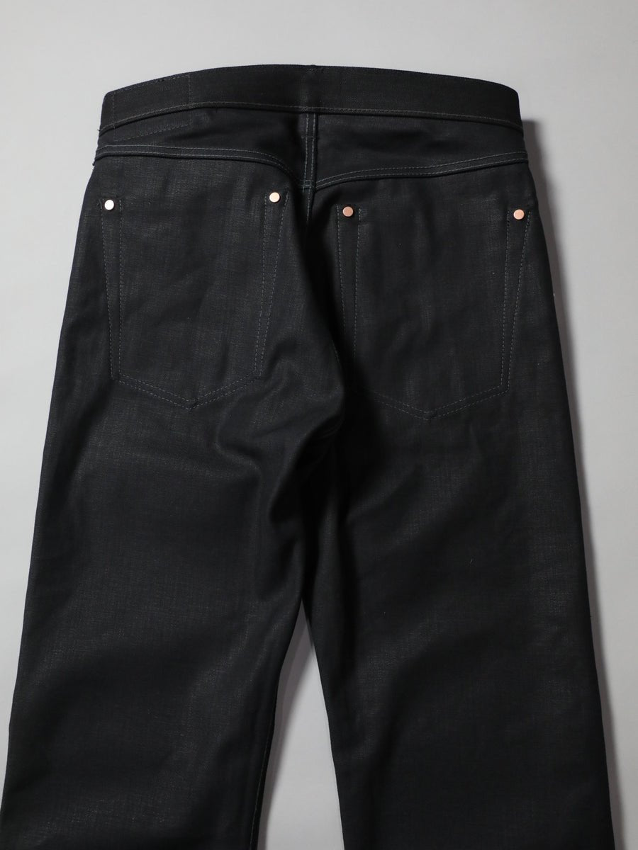 B-1969-XX-J-BK　【岡山産 縦横ブラックブラックセルビッチデニム】 ジーンズ　Straight Black Selvedge Denim