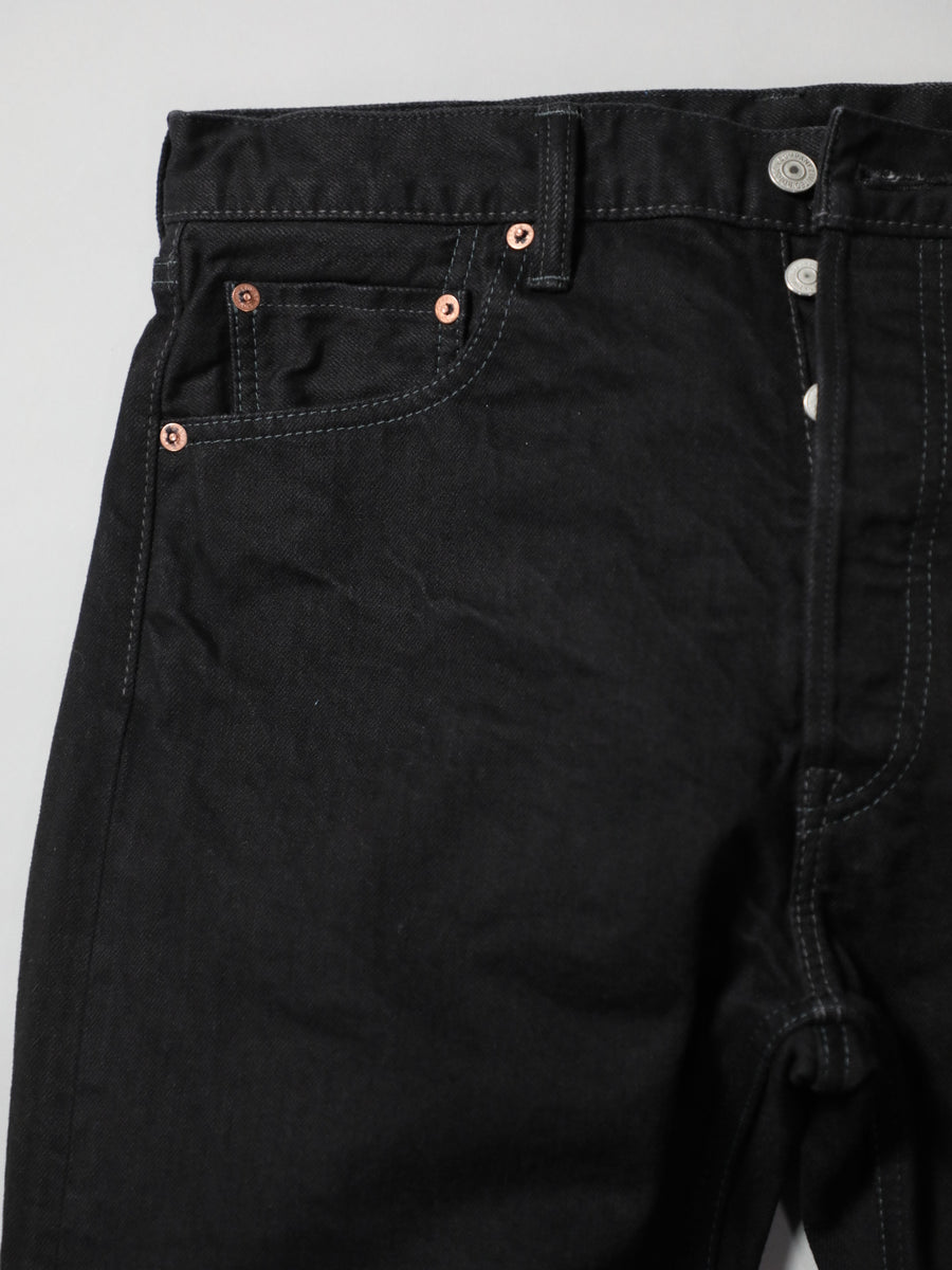 B-1969-XX-J-BK-680　【岡山産 縦横ブラックブラックセルビッチデニム】ジーンズワンウオッシュ　Straight Black Selvedge Denim  Onewash