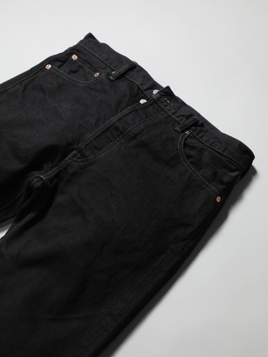 B-1969-XX-J-BK-680　【岡山産 縦横ブラックブラックセルビッチデニム】ジーンズワンウオッシュ　Straight Black Selvedge Denim  Onewash