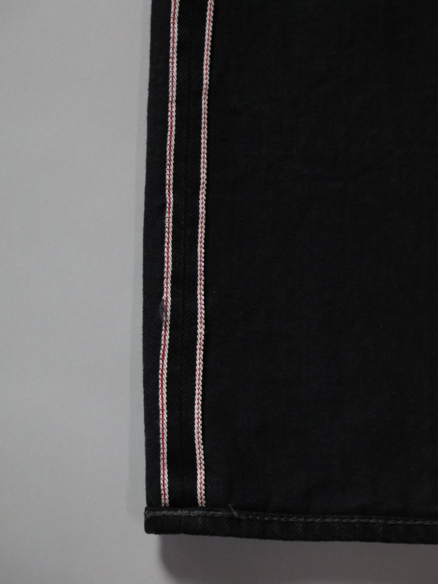 B-1969-XX-J-BK-680　【岡山産 縦横ブラックブラックセルビッチデニム】ジーンズワンウオッシュ　Straight Black Selvedge Denim  Onewash
